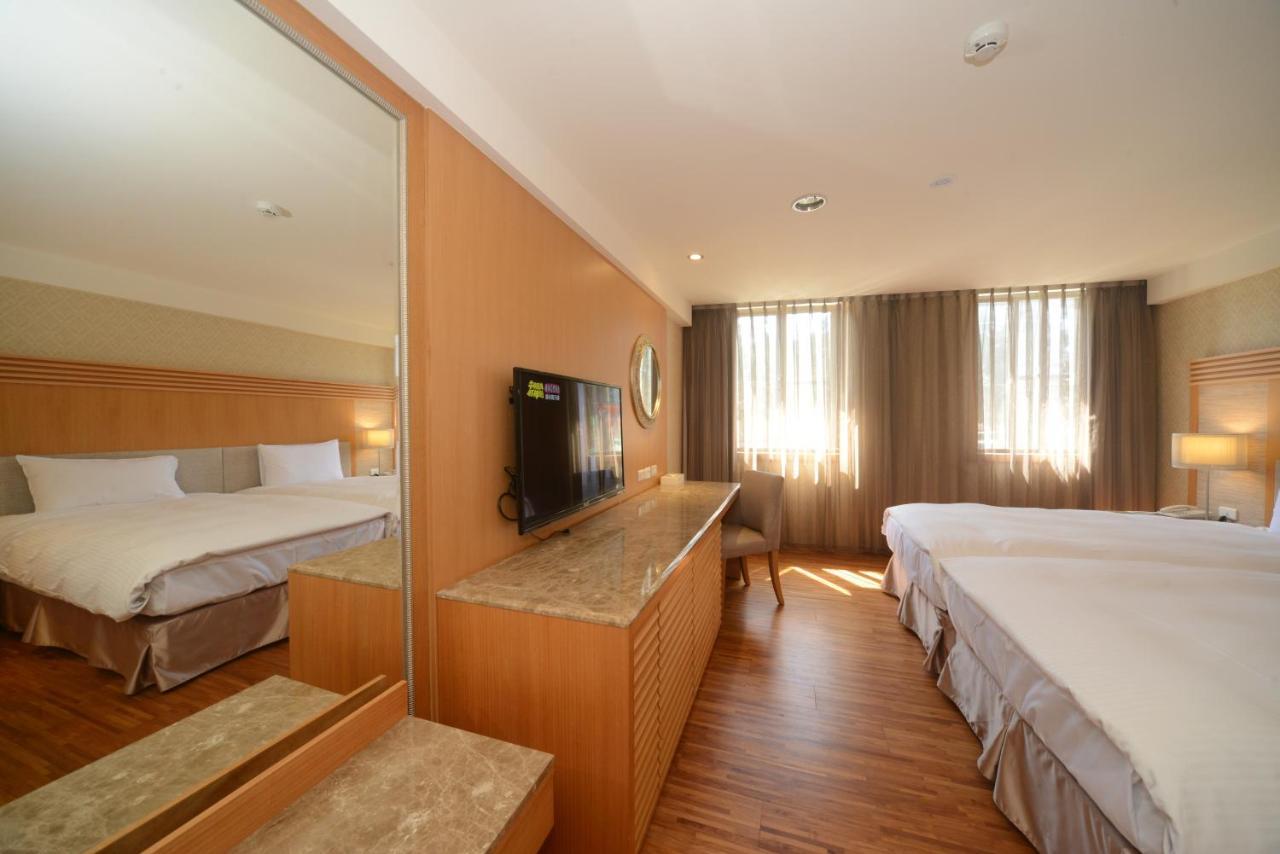 Apollo Hotel Puli Buitenkant foto